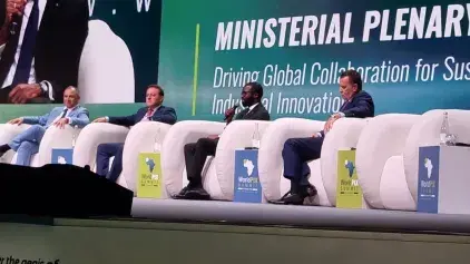 M. ABDELJALIL: ​L'hydrogène vert, clé de la transition énergétique dans le secteur du transport