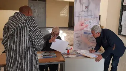 Province de Figuig : Distribution des permis de conduire et des cartes grises à Bouârfa