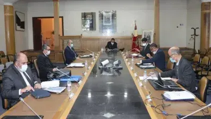 M. Amara préside une réunion sur le projet de l’autoroute qui reliera Guercif à Nador