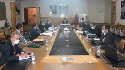 M. Amara préside une réunion sur les contraintes liées au domaine public hydraulique