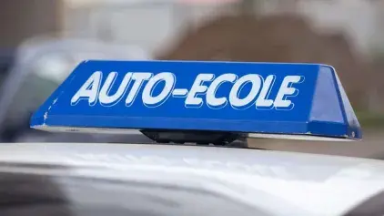 Permis de conduire : Report des examens théoriques et pratiques