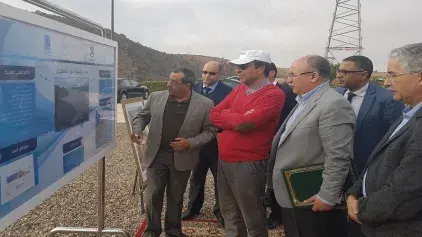 La visite de terrain de M. le Ministre au barrage « Youssef Ben Tachfin » et les chantiers de construction de la voie express entre Tiznit et Guelmim