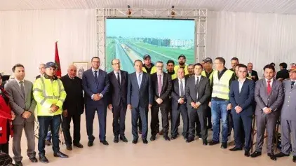 M. AMARA lance la 2ème phase d'élargissement des autoroutes de Casa-Berrechid et du contournement de Casablanca et inaugure l'échangeur "Oum Azza"