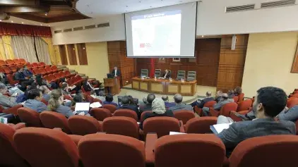 Monsieur Abdelkader AMARA procède au lancement du projet «Décarbonisation des transports dans les économies émergentes»