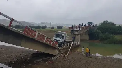 Communiqué sur l’effondrement d’un pont sur Oued Lben sur la Route Provinciale n°5331 à la Commune de Rass Eloued dans la Province de Taounate