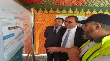 Monsieur AMARA effectue une visite  au projet d’aménagement du carrefour de Sidi Maarouf : « Le pont à haubans, un symbole nouveau de la ville de Casa