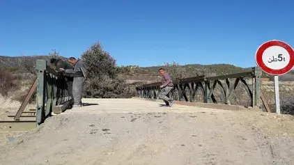 Installation d’un pont de secours sur Oued Laabid à Douar Taadlount, Province de Béni Mellal