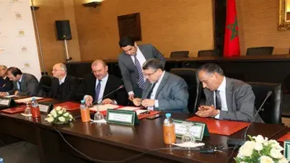 Signature d'une convention entre le ministère de la Justice et des Libertés et  Barid Al-Maghrib relative à la signature électronique
