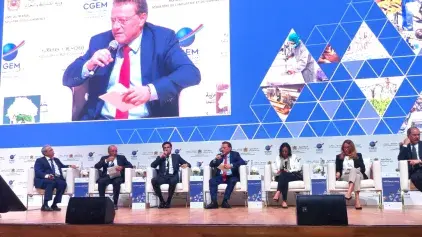 ​بنجرير : انعقاد الدورة الثانية لليوم الوطني للصناعة