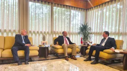 السيد عبد الجليل يستقبل منتخبين عن إقليم خنيفرة