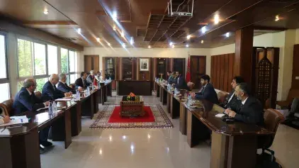 المغرب- الإمارات العربية المتحدة: نحو تطوير التعاون في مجال النقل